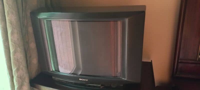 Sony Trinitron TV good Condition 0