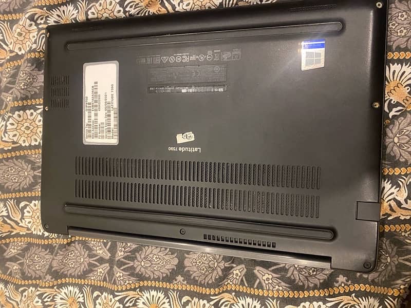 Dell Latitude 7390 Touch Screen 4