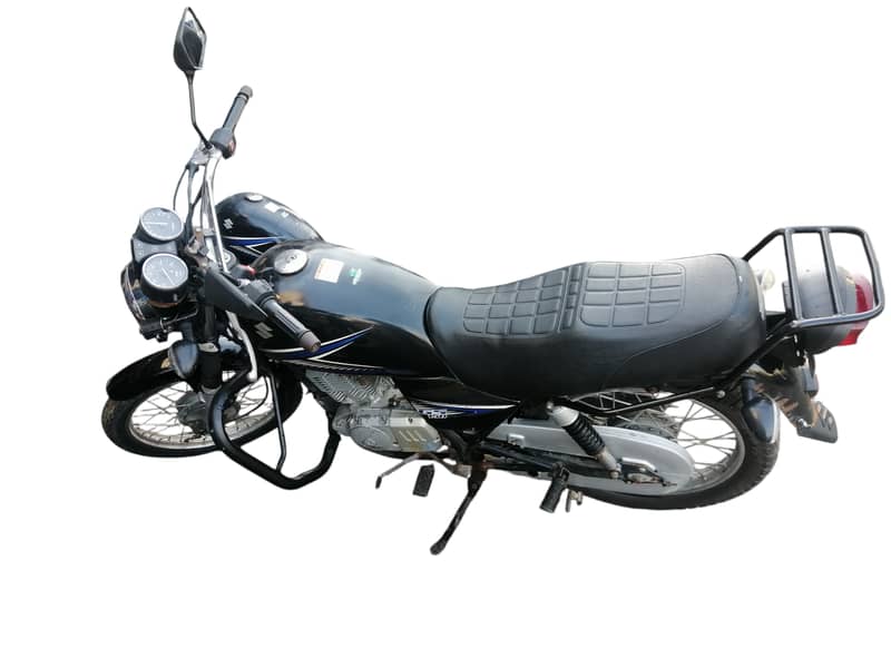 Suzuki GS 150 2012 4