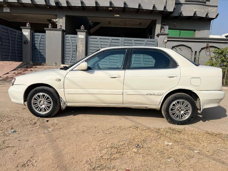 Suzuki Baleno 2004 3