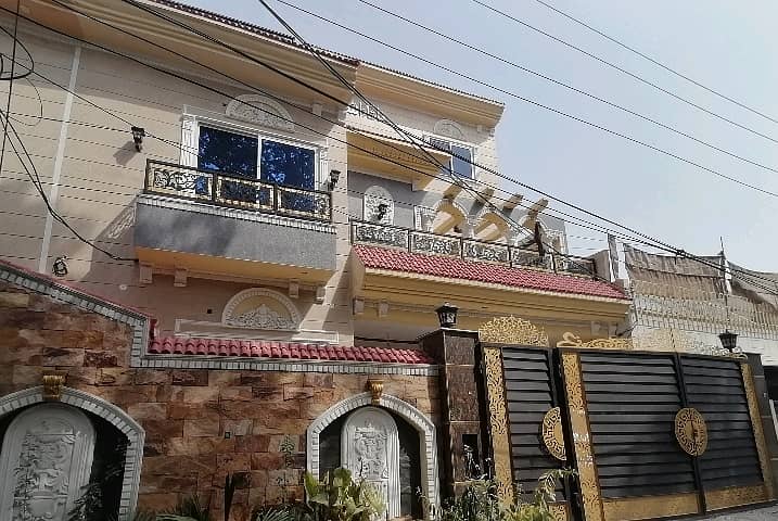 TEN MARLA BRAND NEW LUXURIOUS HOUSE AVAILABLE FOR SALE IN PRIME & HOT LOCATION 3