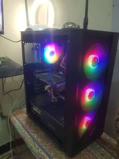 GAMING & RENDERING PC FOR SALE NEED CASH FOR SPECS READ AD FIRST