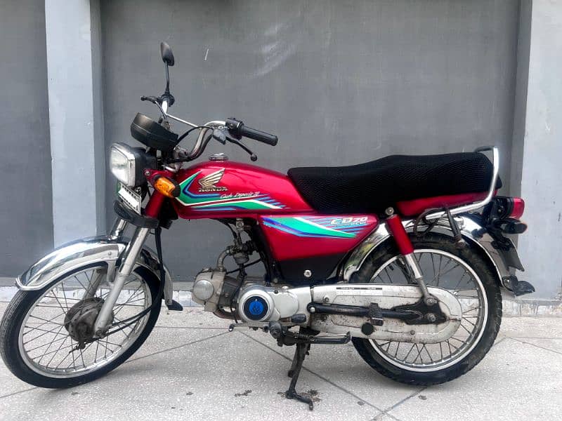 Honda CD 70 | 2017 Model 0