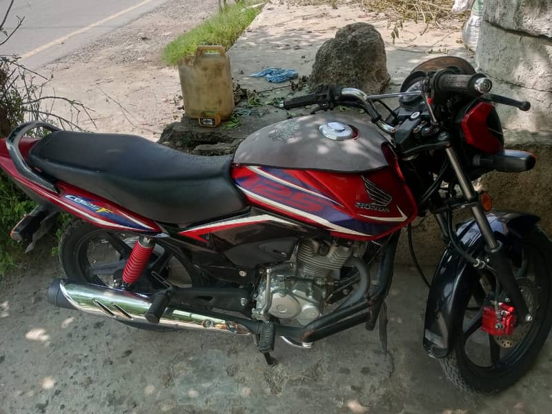 Honda CB 125F 2021 1