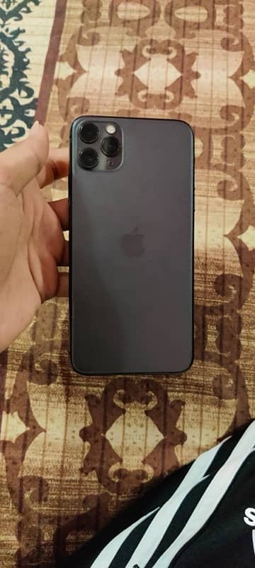 IPhone 11Pro Max Non PTA 256Gb Urgent Sale With Good Condition 7