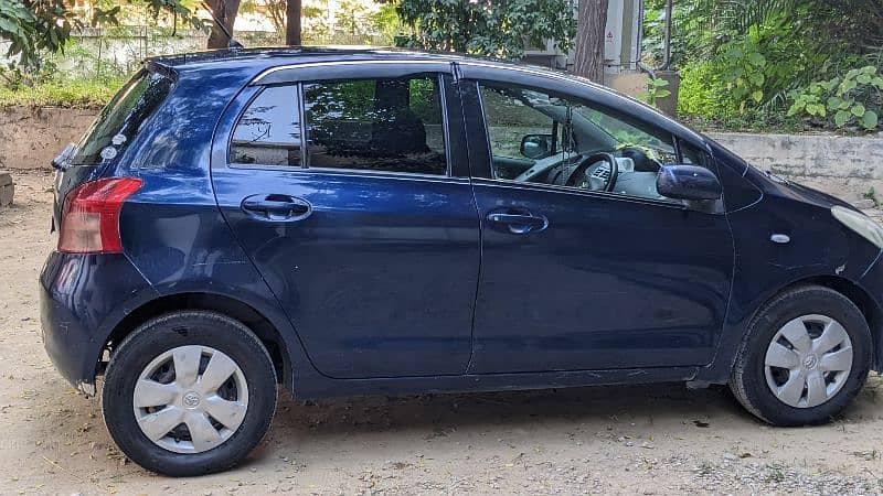 Toyota Vitz 2008 4