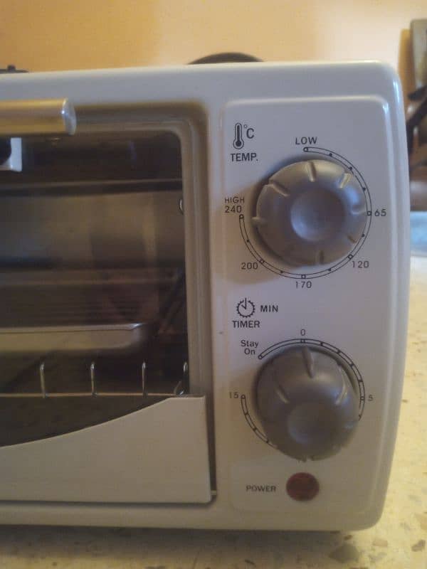 Microwave Oven, Upto 240 Degrees Temperature 3