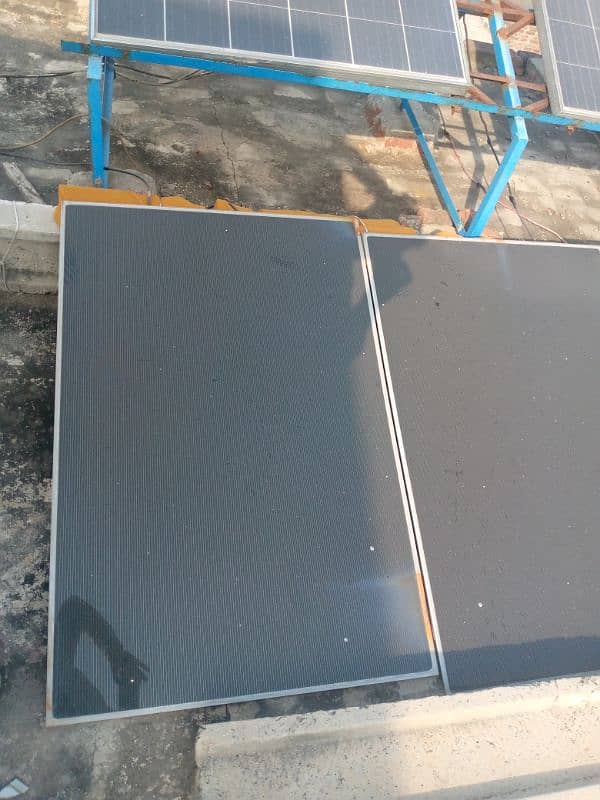 solar panel  good condition 1