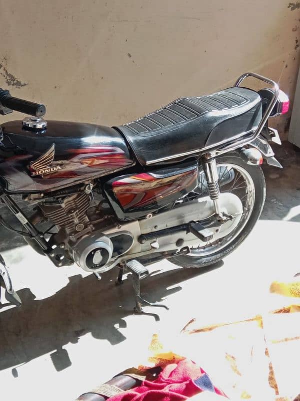 Honda 125 like as new 3