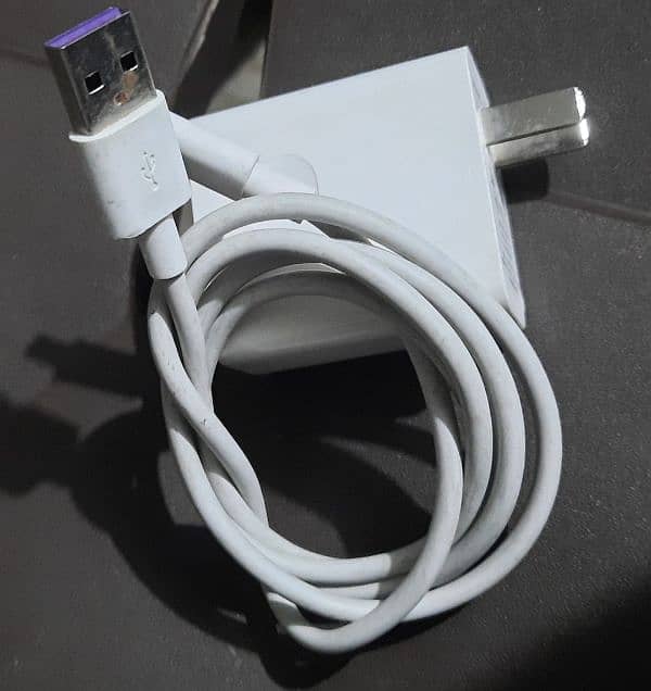 Huawei Super Charger 40w/22.5w With Original cable 0