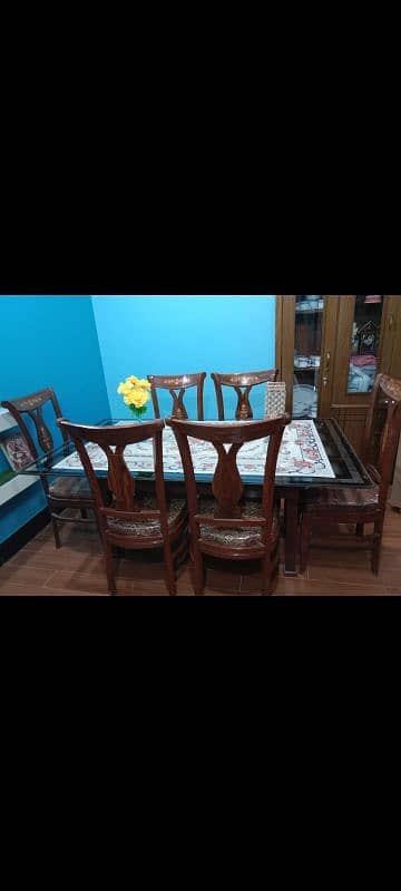 dinning table and chairs 4