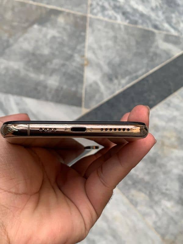 iphone xs max duel sim physical PTA 4