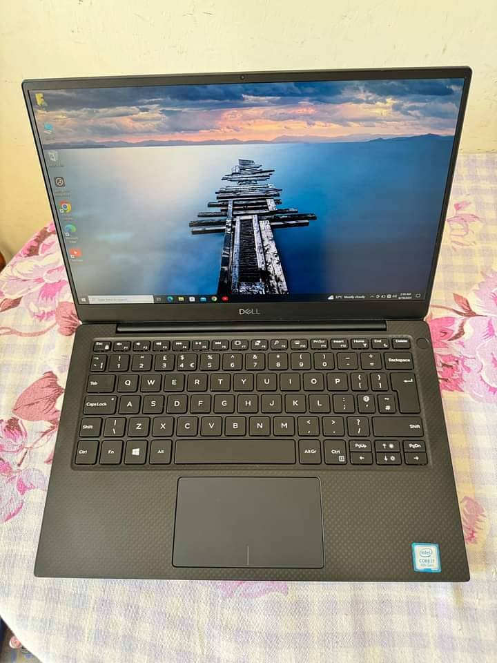 Dell Xps 13 9380  IntelCore i7 8th Gen  16GB RAM 256GB Ultrafast SSD 7