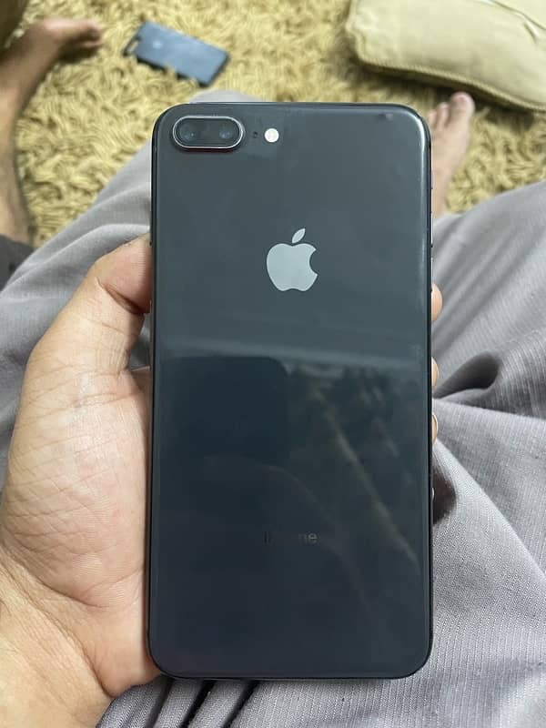 Iphone 8 Plus [Pta Approved]. 2