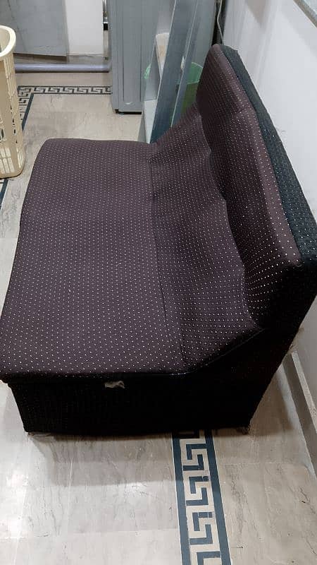 2 seater Sofa 2