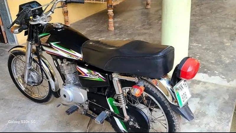 Honda 125 2016 03072907994 1