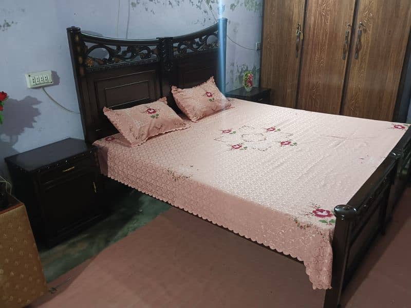 arjent sale full size bed with 2 side table without matris 0