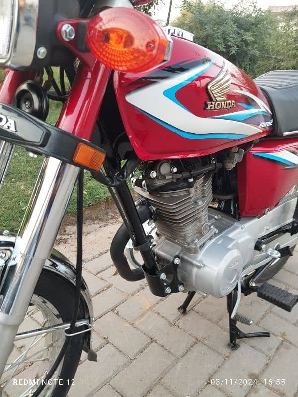 HONDA CG 125 FOR SALE 2015 MODEL 5