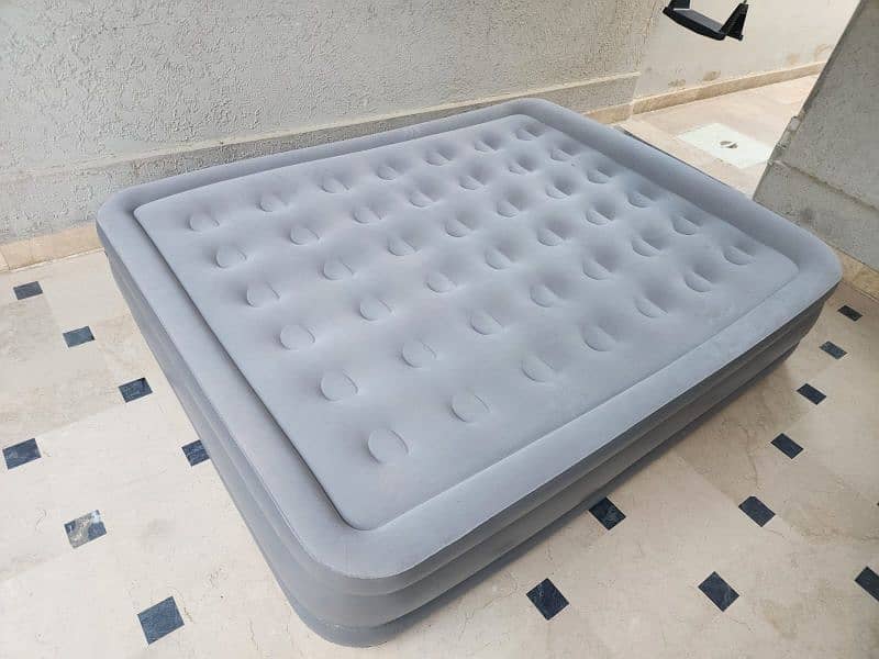 AIR MATTRESS 1