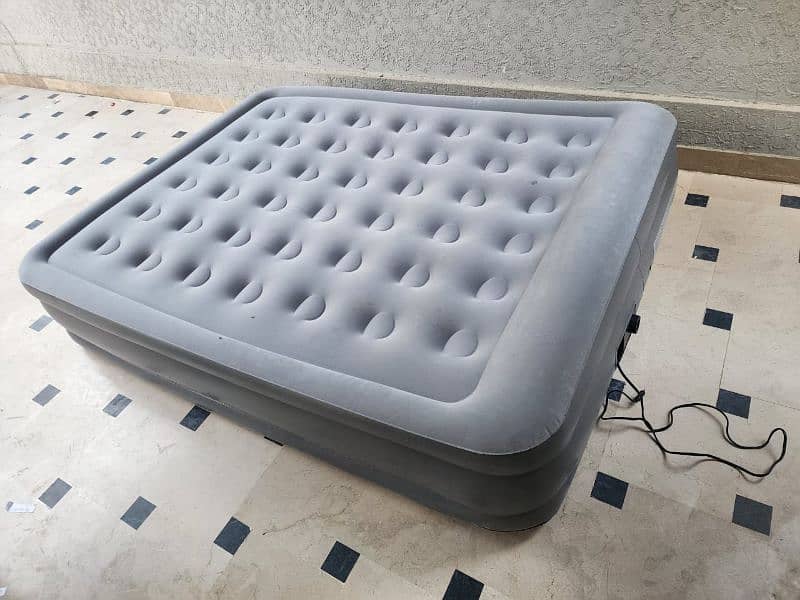 AIR MATTRESS 6