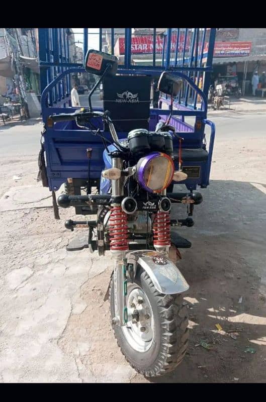 NEW ASIA loader rickshaw  sulf start 150 cc for sale in lush condition 0