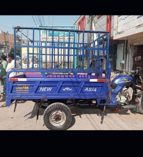 NEW ASIA loader rickshaw  sulf start 150 cc for sale in lush condition 3