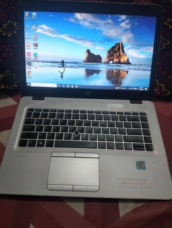 HP Elitebook G3 840 i5 6th Gen 1