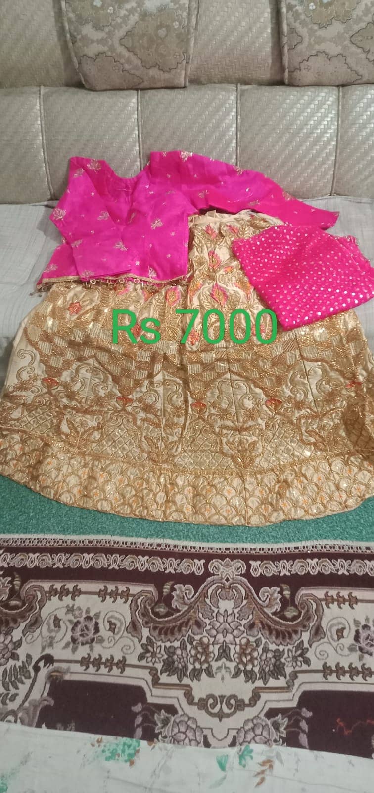 Lehngha for sale. . condition 10/10 1