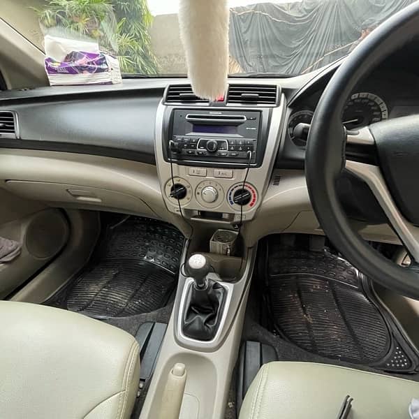 Honda City IVTEC 2016 16