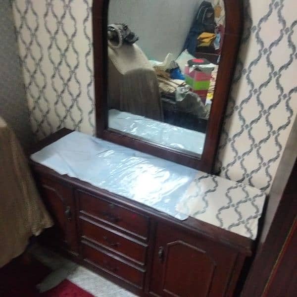 single bed and dressing table for sale 5