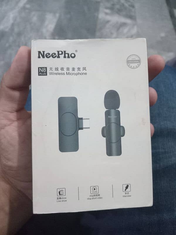 Wireless Microphone 3