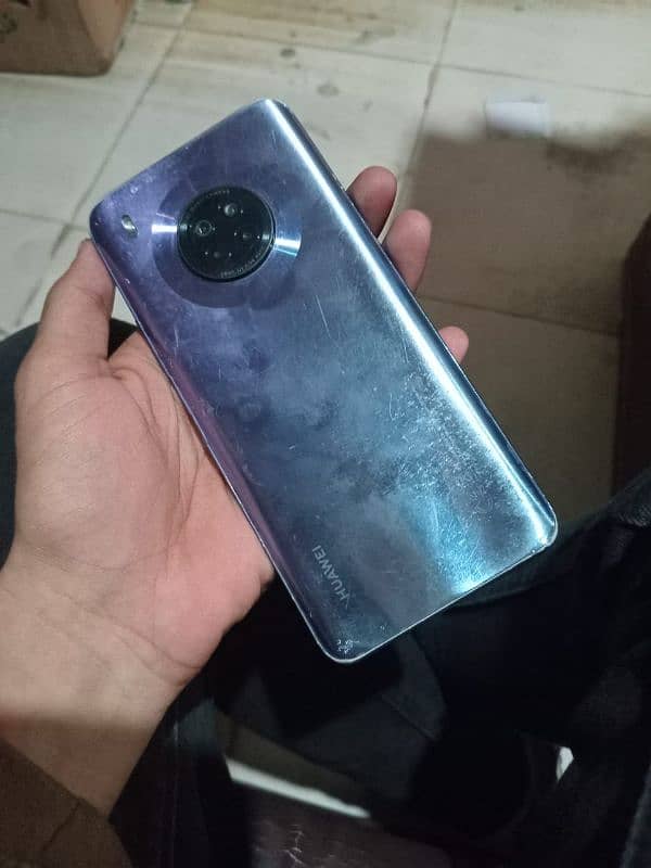 huawei Y9a.  8/128 1