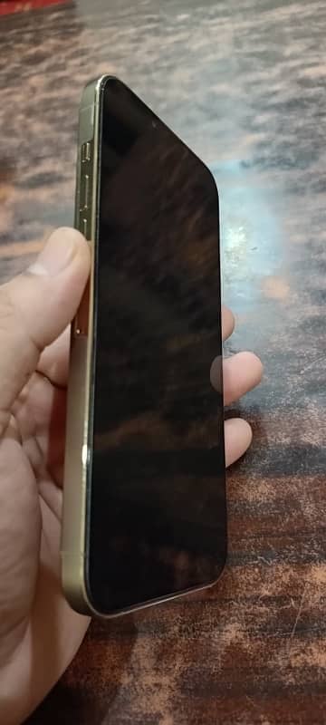 I phone 13 pro Max PTA 2