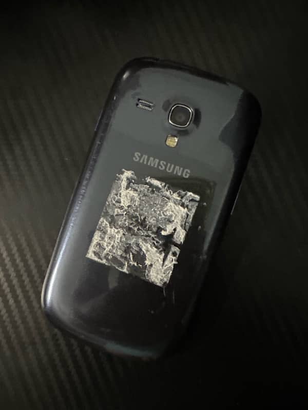 Samsung S3 Mini 1