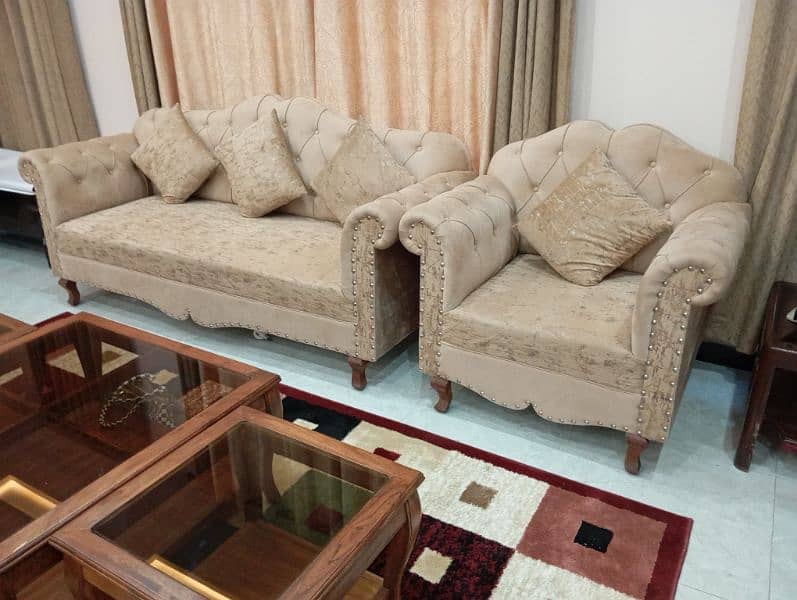 07 Seater Sofa brand new just 01 week used 1