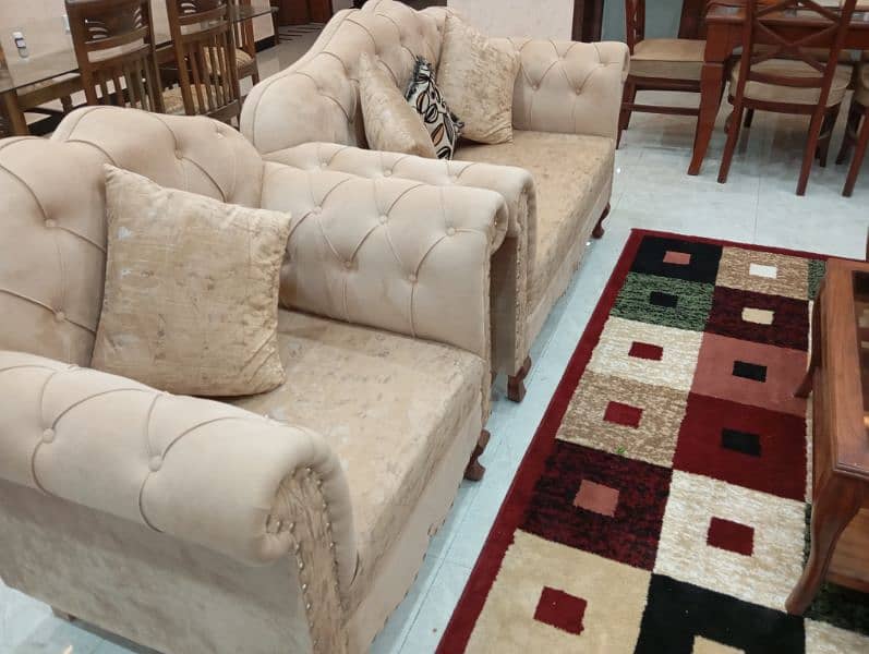 07 Seater Sofa brand new just 01 week used 5