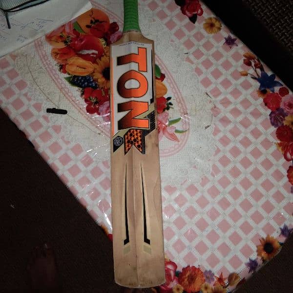 Hard ball bat . Ton original bat 1