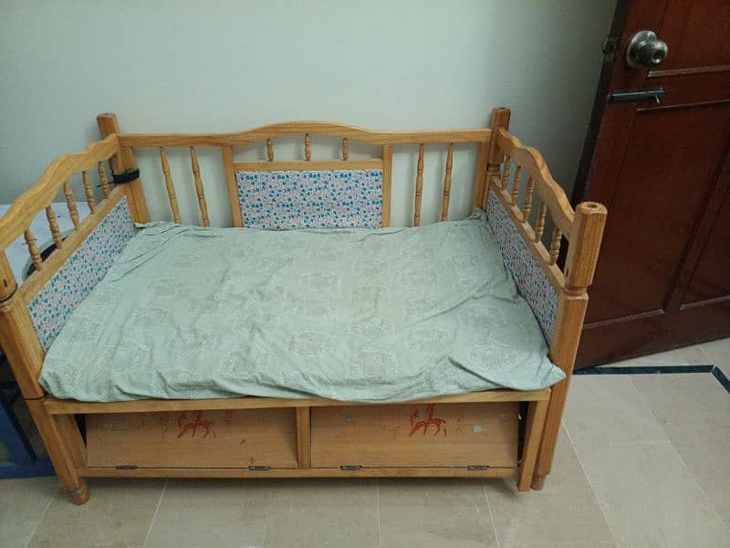 childern bed 1