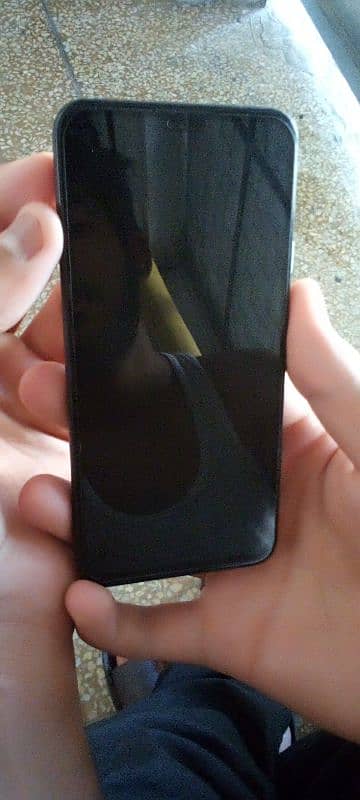 Pixel 4a4g 6/128 in good condition non pta 3