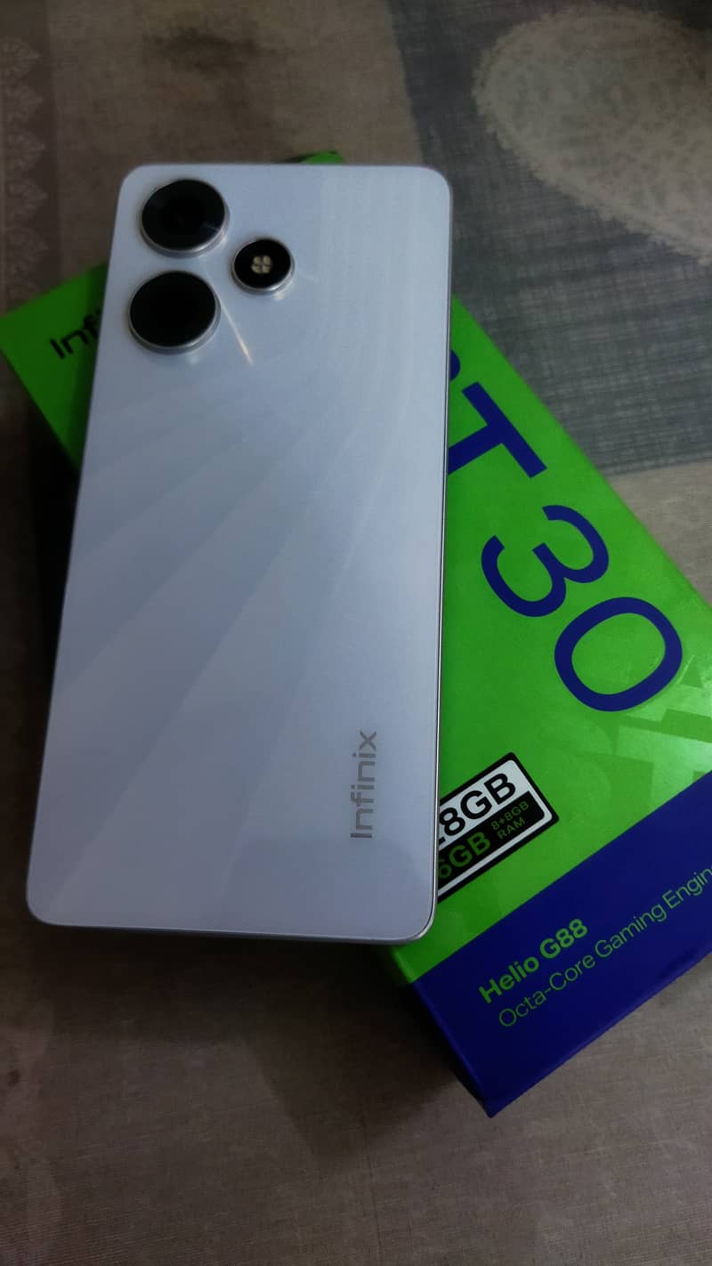 INFINIX HOT 30 in warrenty 2 months 1