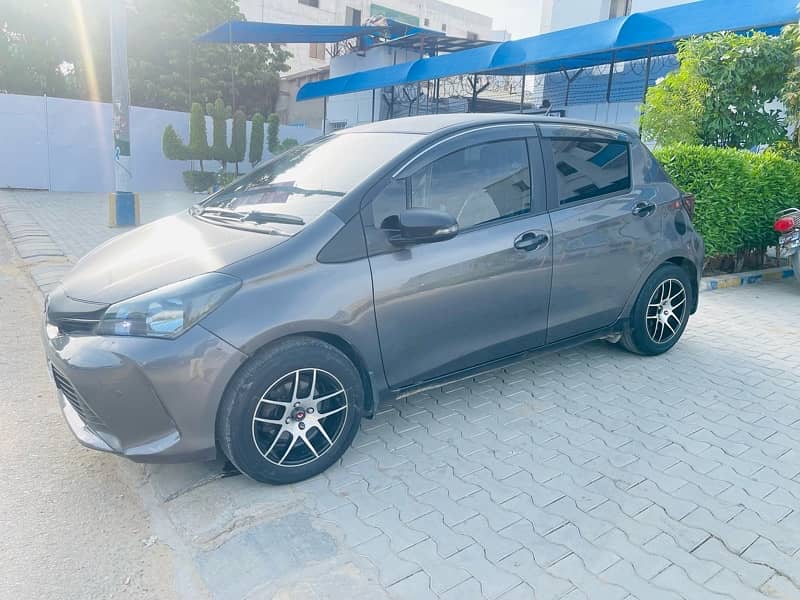 Toyota Vitz 2015/2018 with parking sensor 5