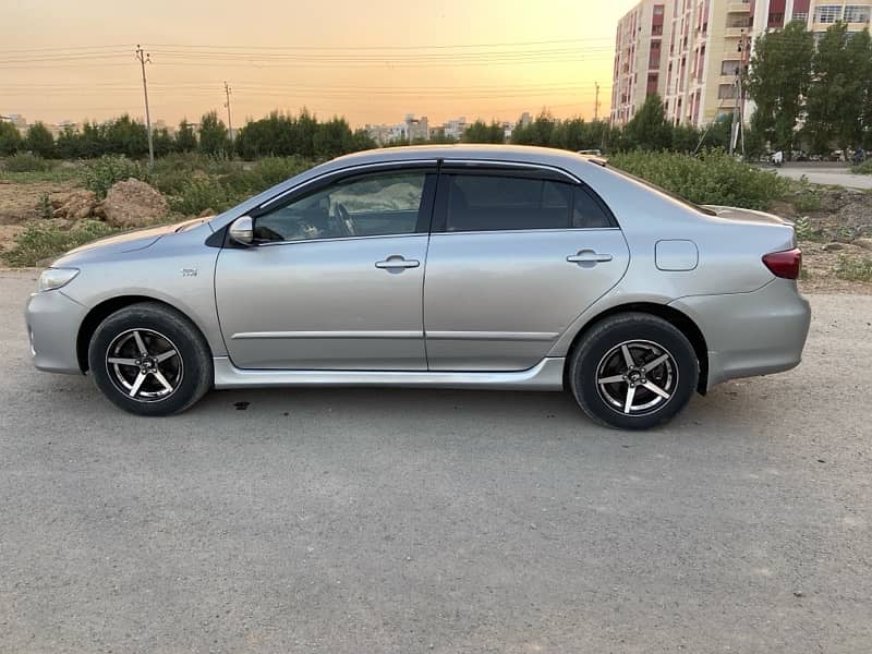 Toyota Corolla Altis 2012 SR 1