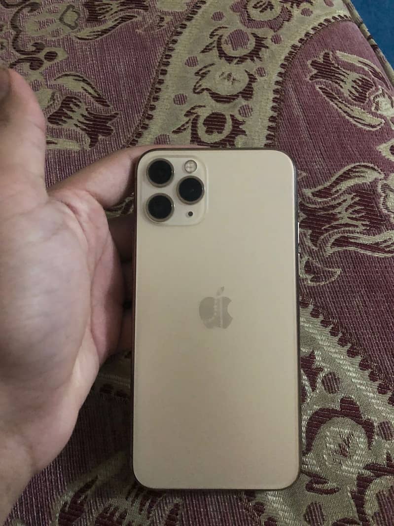 iPhone 11 pro 3