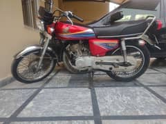 Honda CG125 Model 2010, Neat and Genuine Condition