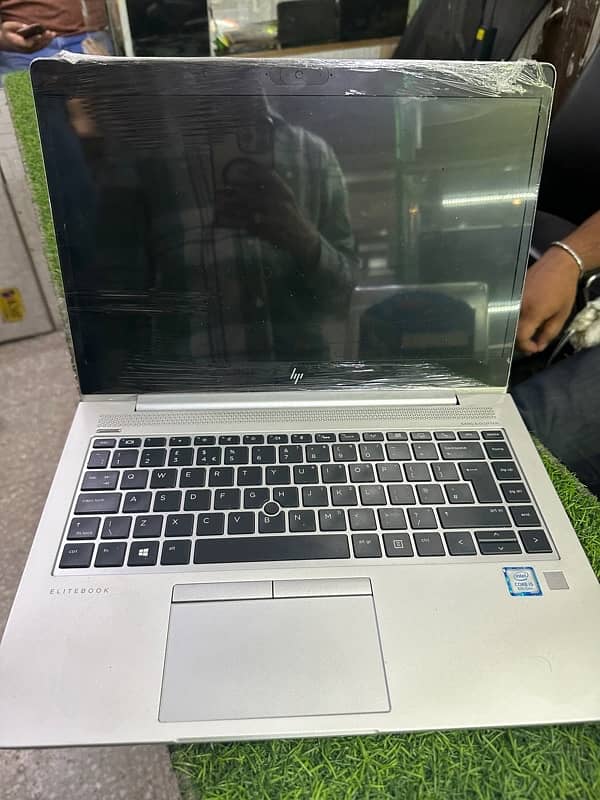 HP 840 G5 Elitebook 2