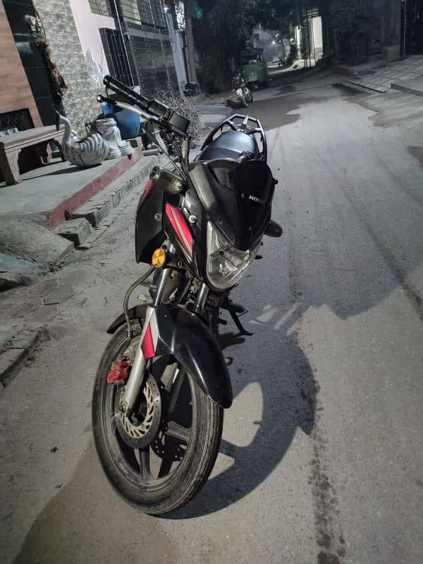 Honda cb150f 2