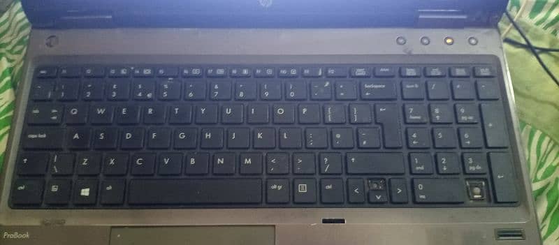 hp laptop 9