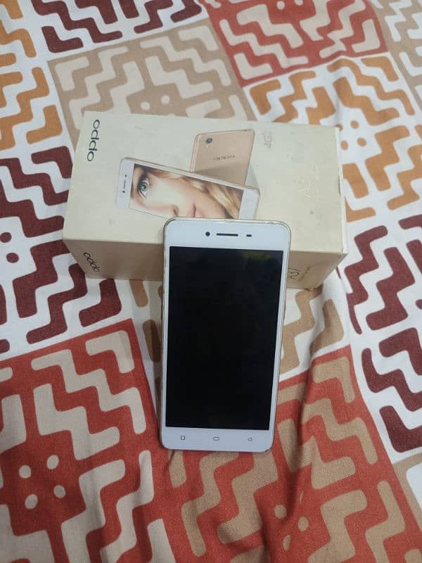 oppo A37 not open seel to seel ok 0