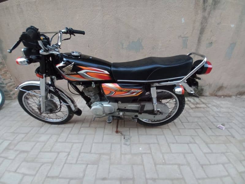 Honda 125 2022 Model Khi Num 7