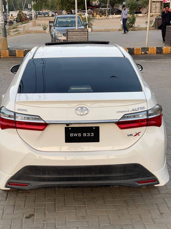 Toyota Corolla Altis 2022 5